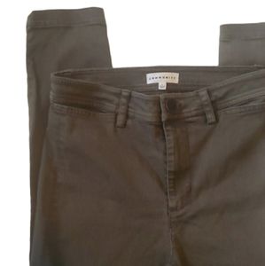 Aritzia Community High rise jean -size 4